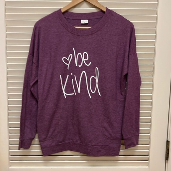 “Be Kind” Tee Shirt in Purple, Size Small, GUC - Picture 3 of 14